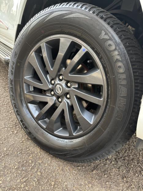 NISSAN Frontier 2.3 X-GEAR EDITION CABINE DUPLA 4X4 BI-TURBO DIESEL AUTOM�TICO, Foto 10