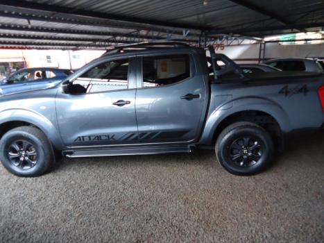 NISSAN Frontier 2.3 ATTACK CABINE DUPLA 4X4 BI-TURBO DIESEL AUTOMÁTICO, Foto 4