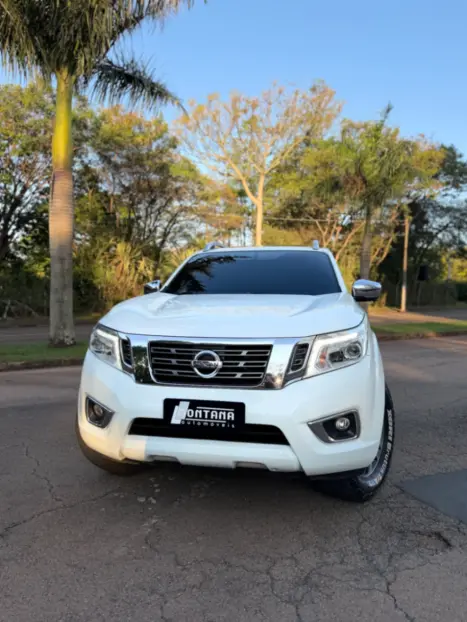 NISSAN Frontier 2.3 16V LE 4X4 CABINE DUPLA BI-TURBO DIESEL AUTOMÁTICO, Foto 4
