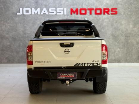 NISSAN Frontier 2.3 ATTACK CABINE DUPLA 4X4 BI-TURBO DIESEL AUTOMÁTICO, Foto 7