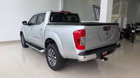 NISSAN Frontier 2.3 16V XE 4X4 CABINE DUPLA BI-TURBO DIESEL AUTOMÁTICO, Foto 4