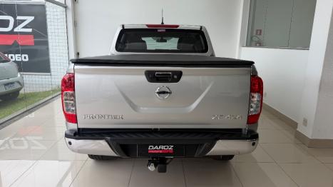 NISSAN Frontier 2.3 16V XE 4X4 CABINE DUPLA BI-TURBO DIESEL AUTOMÁTICO, Foto 5