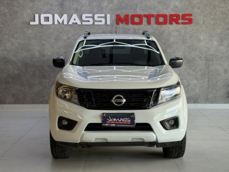 NISSAN Frontier 2.3 ATTACK CABINE DUPLA 4X4 BI-TURBO DIESEL AUTOMÁTICO, Foto 2