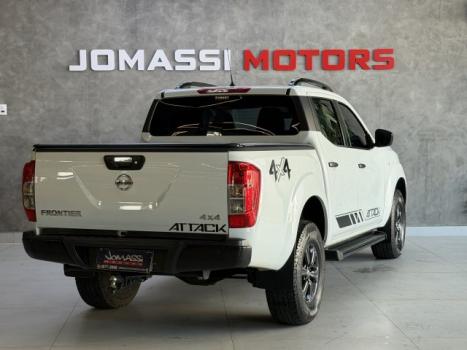 NISSAN Frontier 2.3 ATTACK CABINE DUPLA 4X4 BI-TURBO DIESEL AUTOMÁTICO, Foto 6