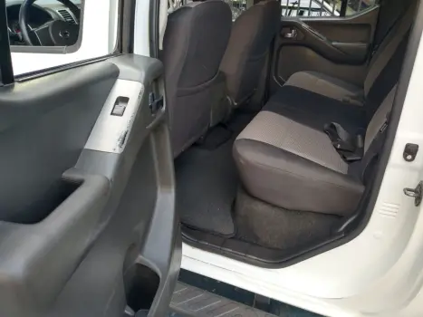 NISSAN Frontier 2.5 16V SV ATTACK TURBO DIESEL CABINE DUPLA, Foto 8 NISSAN Frontier 2.5 16V SV ATTACK TURBO DIESEL CABINE DUPLA, Foto 8
