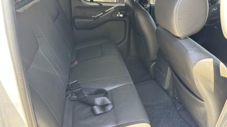 NISSAN Frontier 2.5 SL 4X4 TURBO DIESEL CABINE DUPLA AUTOMTICO, Foto 2