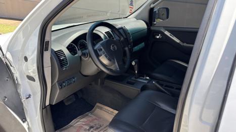 NISSAN Frontier 2.5 SL 4X4 TURBO DIESEL CABINE DUPLA AUTOMTICO, Foto 3