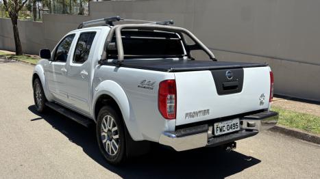 NISSAN Frontier 2.5 SL 4X4 TURBO DIESEL CABINE DUPLA AUTOMTICO, Foto 4