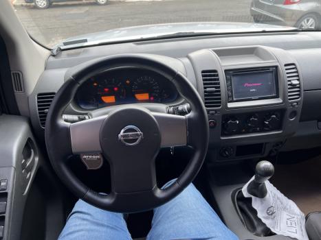NISSAN Frontier 2.5 XE 4X4 TURBO DIESEL CABINE DUPLA, Foto 3
