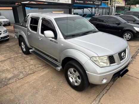 NISSAN Frontier 2.5 XE 4X4 TURBO DIESEL CABINE DUPLA, Foto 9