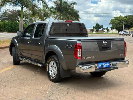 NISSAN Frontier 2.5 SEL 4X4 TURBO DIESEL CABINE DUPLA, Foto 3