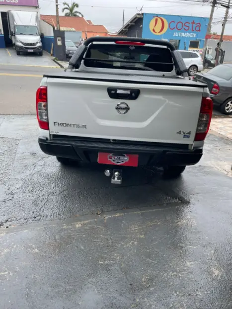 NISSAN Frontier 2.5 SE 4X4 ATTACK TURBO DIESEL CABINE DUPLA, Foto 8