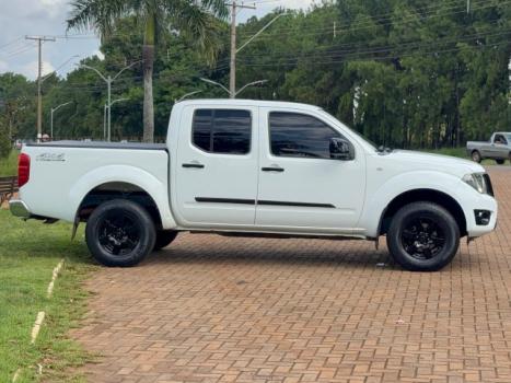 NISSAN Frontier 2.5 SE 4X4 TURBO DIESEL CABINE DUPLA, Foto 4