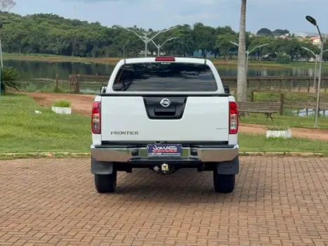 NISSAN Frontier 2.5 SE 4X4 TURBO DIESEL CABINE DUPLA, Foto 7