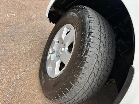 NISSAN Frontier 2.5 S TURBO DIESEL CABINE DUPLA, Foto 8