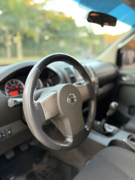 NISSAN Frontier 2.5 S 4X4 TURBO DIESEL CABINE DUPLA, Foto 15