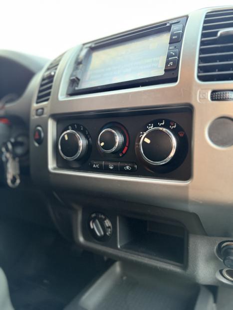 NISSAN Frontier 2.5 S 4X4 TURBO DIESEL CABINE DUPLA, Foto 16