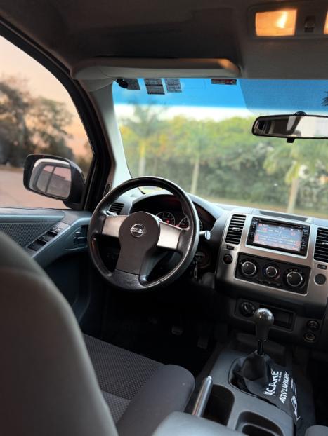 NISSAN Frontier 2.5 S 4X4 TURBO DIESEL CABINE DUPLA, Foto 18