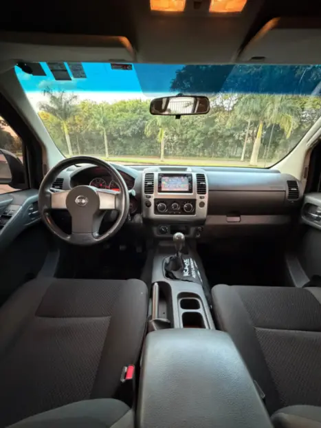 NISSAN Frontier 2.5 S 4X4 TURBO DIESEL CABINE DUPLA, Foto 3