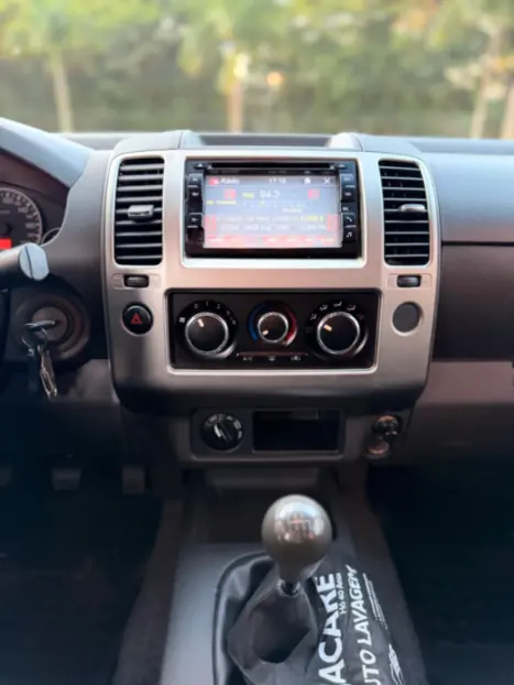 NISSAN Frontier 2.5 S 4X4 TURBO DIESEL CABINE DUPLA, Foto 11