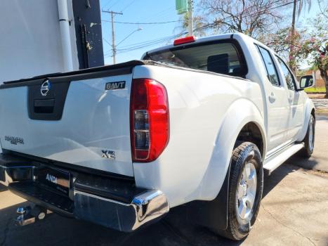 NISSAN Frontier 2.5 XE TURBO DIESEL CABINE DUPLA, Foto 3