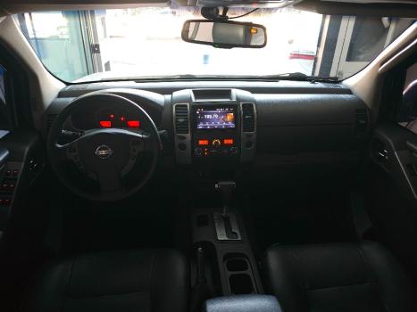 NISSAN Frontier 2.5 SL 4X4 TURBO DIESEL CABINE DUPLA AUTOM�TICO, Foto 4