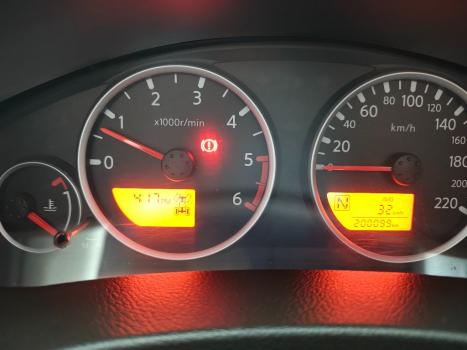 NISSAN Frontier 2.5 SL 4X4 TURBO DIESEL CABINE DUPLA AUTOM�TICO, Foto 6