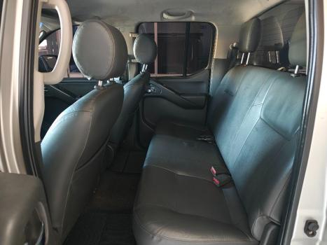 NISSAN Frontier 2.5 SL 4X4 TURBO DIESEL CABINE DUPLA AUTOM�TICO, Foto 7