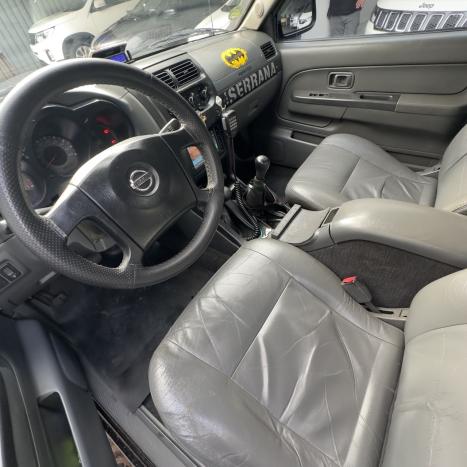 NISSAN Frontier 2.8 4X4 SE SERRANA TURBO DIESEL CABINE DUPLA, Foto 7