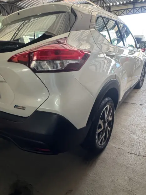 NISSAN Kicks 1.6 16V 4P FLEXSTART S X-TRONIC AUTOMTICO CVT, Foto 3