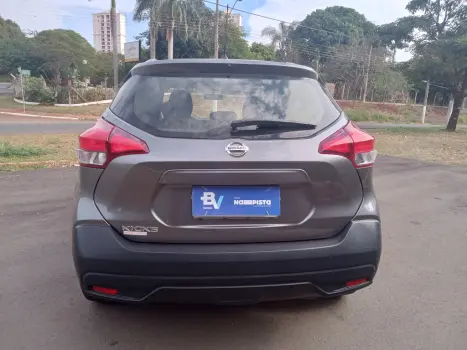 NISSAN Kicks 1.6 16V 4P FLEXSTART S DIRECT X-TRONIC AUTOMTICO CVT, Foto 13