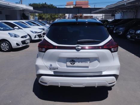 NISSAN Kicks 1.6 16V 4P FLEXSTART EXCLUSIVE XTRONIC AUTOMÁTICO CVT, Foto 5 NISSAN Kicks 1.6 16V 4P FLEXSTART EXCLUSIVE XTRONIC AUTOMÁTICO CVT, Foto 5