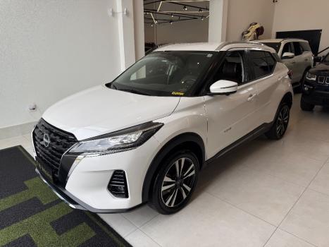 NISSAN Kicks 1.6 16V 4P FLEXSTART EXCLUSIVE XTRONIC AUTOMTICO CVT, Foto 2