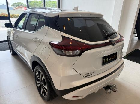 NISSAN Kicks 1.6 16V 4P FLEXSTART EXCLUSIVE XTRONIC AUTOMTICO CVT, Foto 13