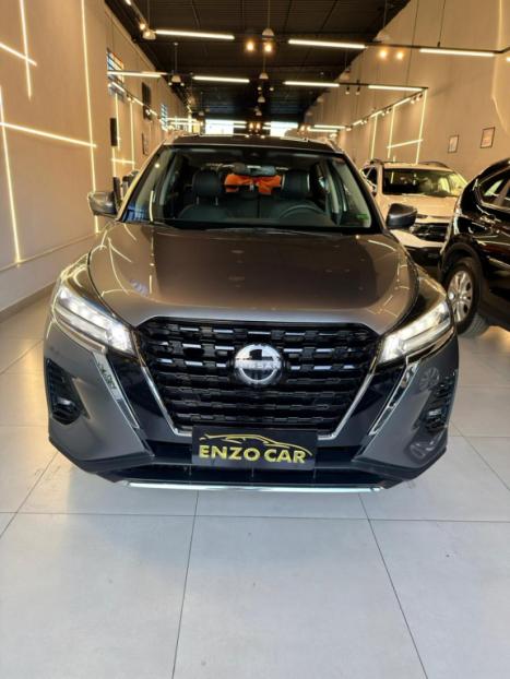 NISSAN Kicks 1.6 16V 4P FLEXSTART EXCLUSIVE XTRONIC AUTOMTICO CVT, Foto 2