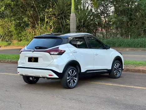 NISSAN Kicks 1.6 16V 4P FLEXSTART EXCLUSIVE XTRONIC AUTOMTICO CVT, Foto 6