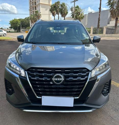 NISSAN Kicks 1.6 16V 4P FLEXSTART EXCLUSIVE XTRONIC AUTOM�TICO CVT, Foto 3