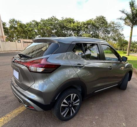 NISSAN Kicks 1.6 16V 4P FLEXSTART EXCLUSIVE XTRONIC AUTOM�TICO CVT, Foto 4