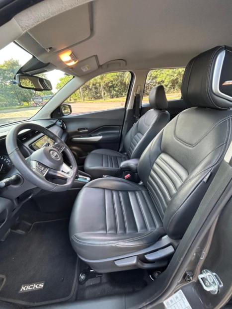 NISSAN Kicks 1.6 16V 4P FLEXSTART EXCLUSIVE XTRONIC AUTOM�TICO CVT, Foto 7