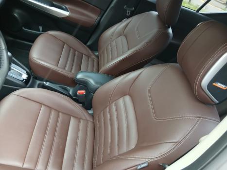NISSAN Kicks 1.6 16V 4P FLEXSTART EXCLUSIVE XTRONIC AUTOM�TICO CVT, Foto 14