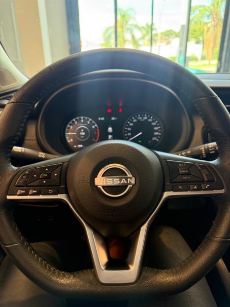 NISSAN Kicks 1.6 16V 4P FLEXSTART XPLAY XTRONIC AUTOM�TICO CVT, Foto 6