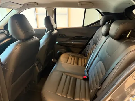 NISSAN Kicks 1.6 16V 4P FLEXSTART XPLAY XTRONIC AUTOM�TICO CVT, Foto 15