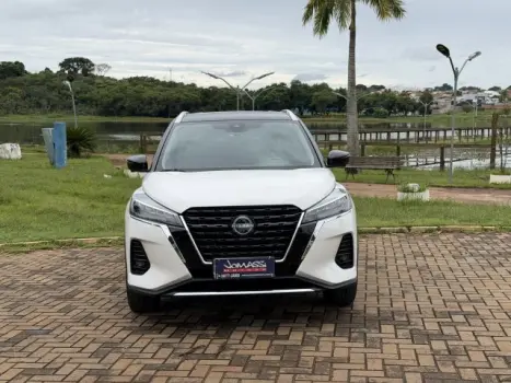 NISSAN Kicks 1.6 16V 4P FLEXSTART EXCLUSIVE XTRONIC AUTOM�TICO CVT, Foto 2