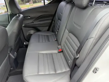 NISSAN Kicks 1.6 16V 4P FLEXSTART EXCLUSIVE XTRONIC AUTOM�TICO CVT, Foto 9