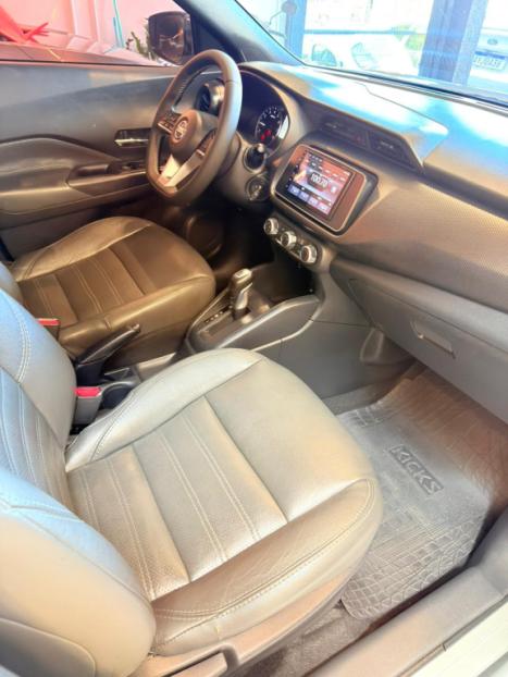 NISSAN Kicks 1.6 16V 4P FLEXSTART S X-TRONIC AUTOM�TICO CVT, Foto 9