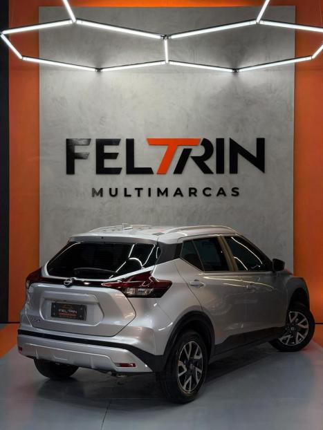 NISSAN Kicks 1.6 16V 4P FLEXSTART SENSE XTRONIC AUTOM�TICO CVT, Foto 4