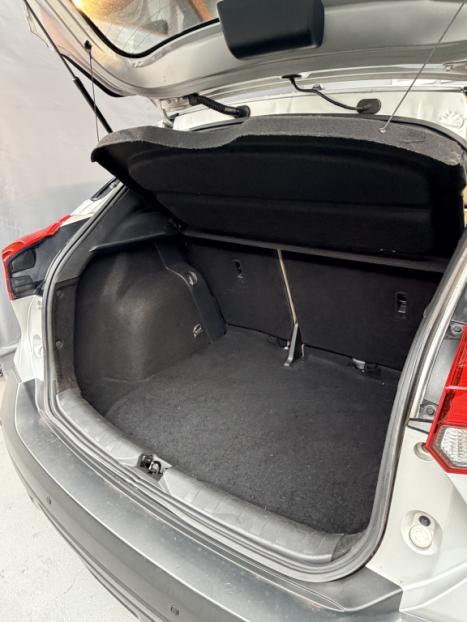 NISSAN Kicks 1.6 16V 4P FLEXSTART S DIRECT X-TRONIC AUTOM�TICO CVT, Foto 4