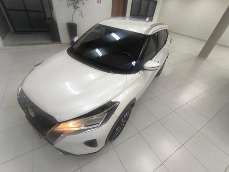 NISSAN Kicks 1.6 16V 4P FLEXSTART ADVANCE PLUS XTRONIC AUTOM�TICO CVT, Foto 2