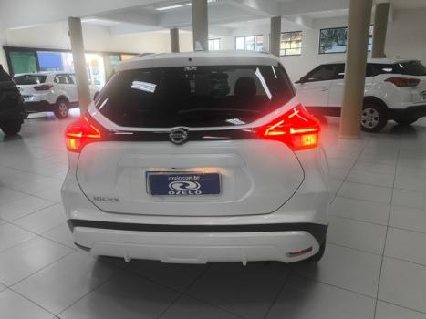 NISSAN Kicks 1.6 16V 4P FLEXSTART ADVANCE PLUS XTRONIC AUTOM�TICO CVT, Foto 17
