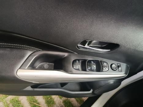 NISSAN Kicks 1.6 16V 4P FLEX SV X-TRONIC AUTOM�TICO CVT, Foto 8